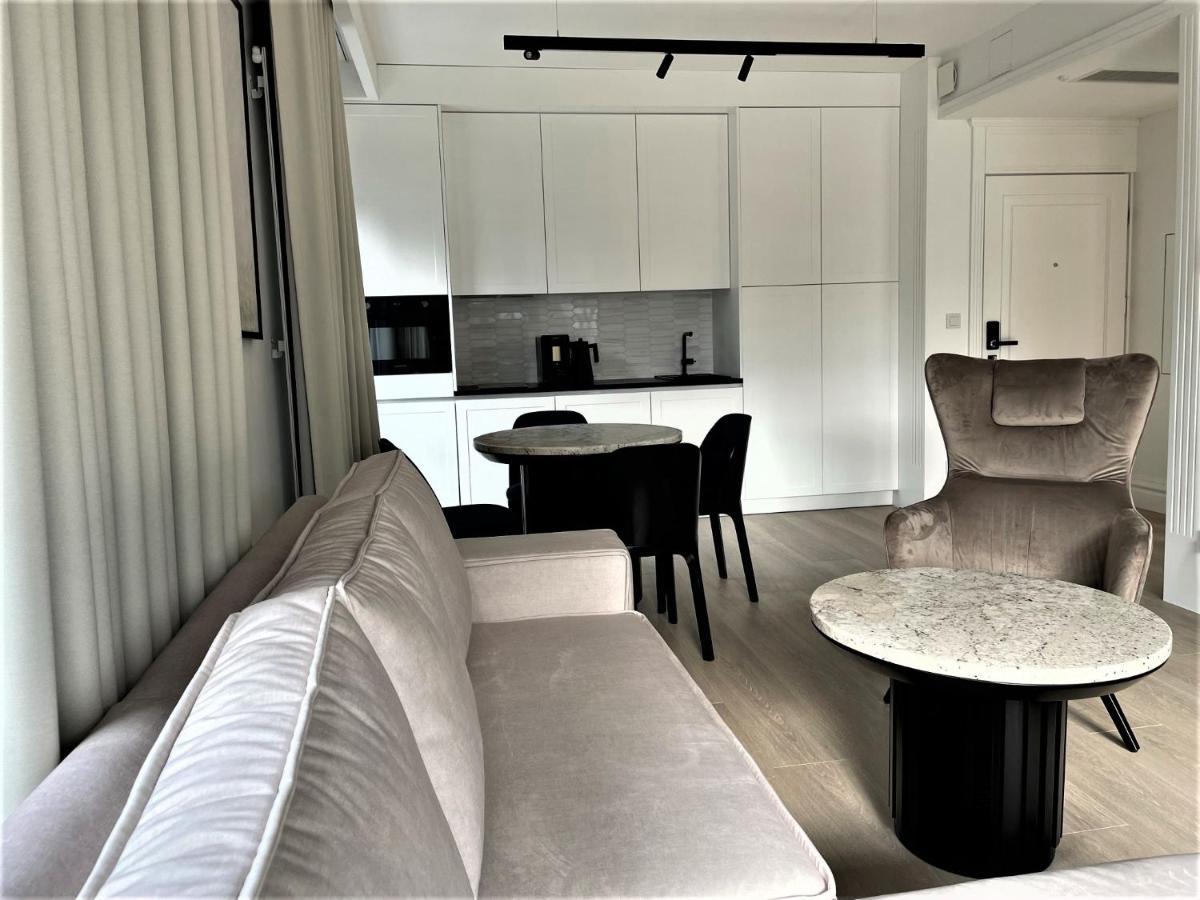 Apartment Apartamentyrogowo Com *